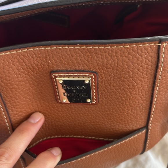 Dooney & Bourke tote. In great used condition. - Picture 2 of 8